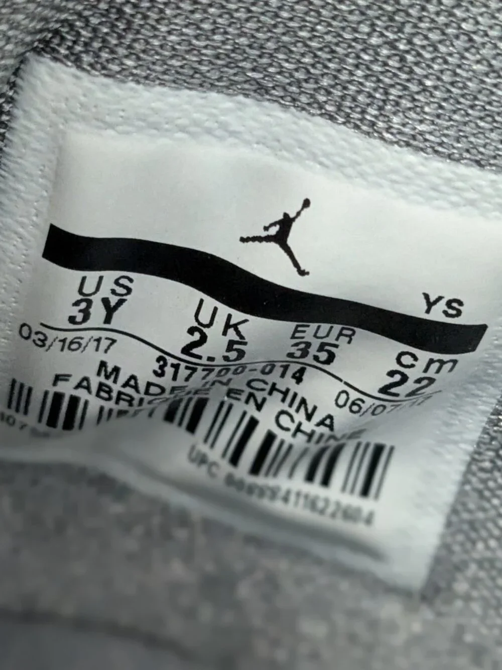 Air Jordan Boy's Spizike 'Wolf Grey' 315371-014  Size 3Y Gray
